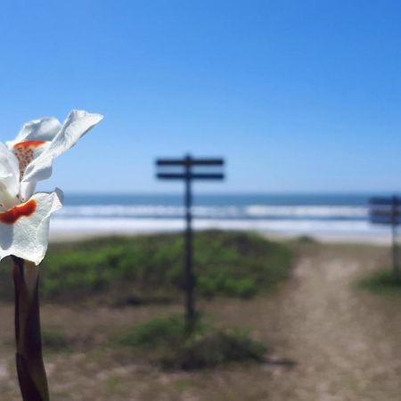 Hotel Pousada Agua Marinha グァラトゥバ エクステリア 写真